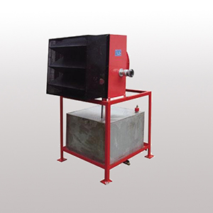 在設計高倍數泡沫滅火系統時,需要考慮哪些安全因素?